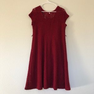 PINK BLUSH MATERNITY Burgundy Lace Belted Dress